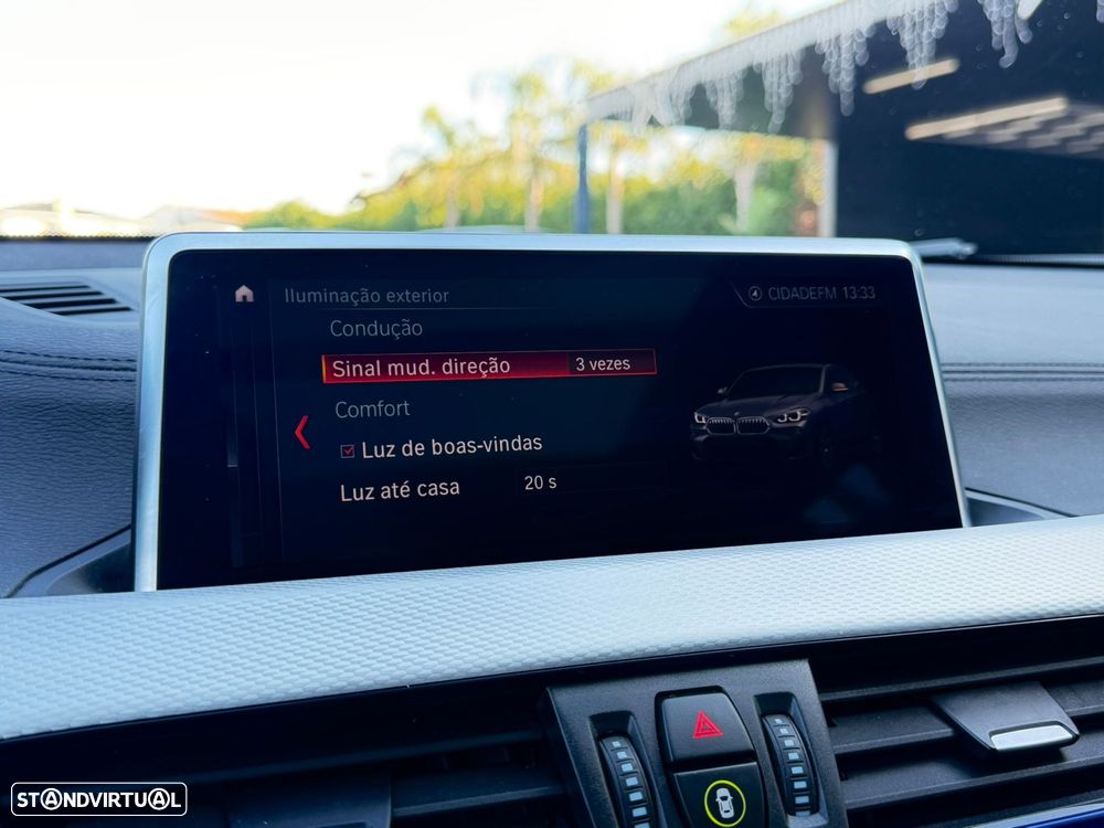 BMW X2 25 e xDrive Pack M - 37