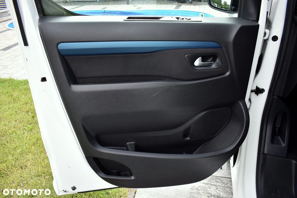 Peugeot Traveller L2 2.0 Active - 22