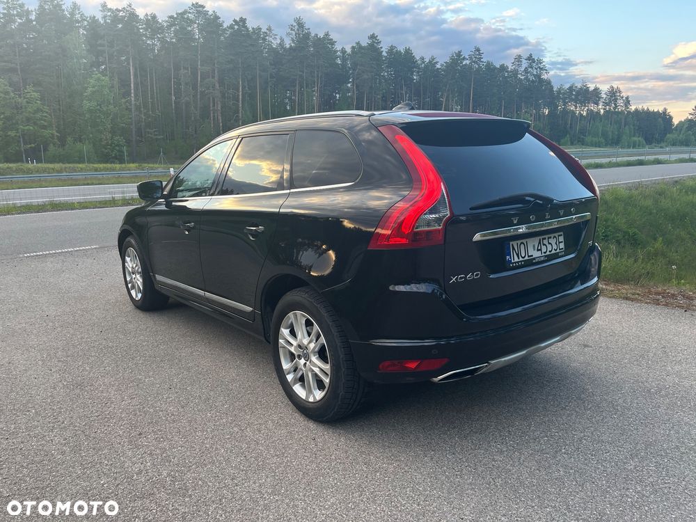 Volvo XC 60 - 4