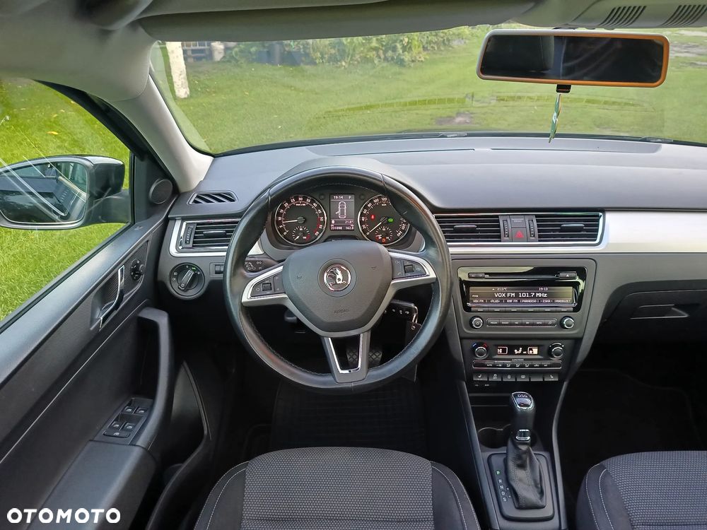 Skoda RAPID 1.6 TDI DSG Style+ - 14