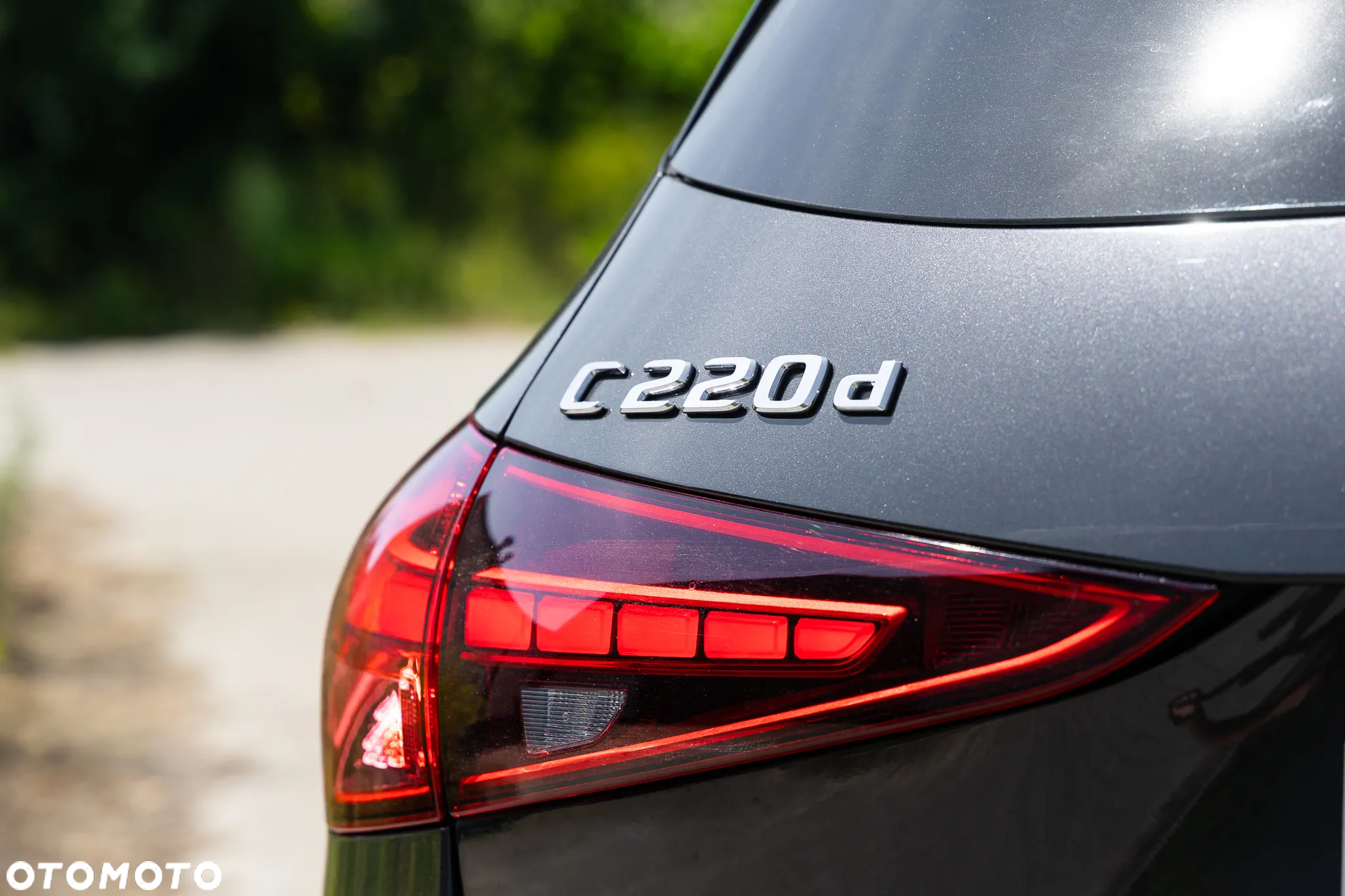 Mercedes-Benz Klasa C 220 d mHEV AMG - 10