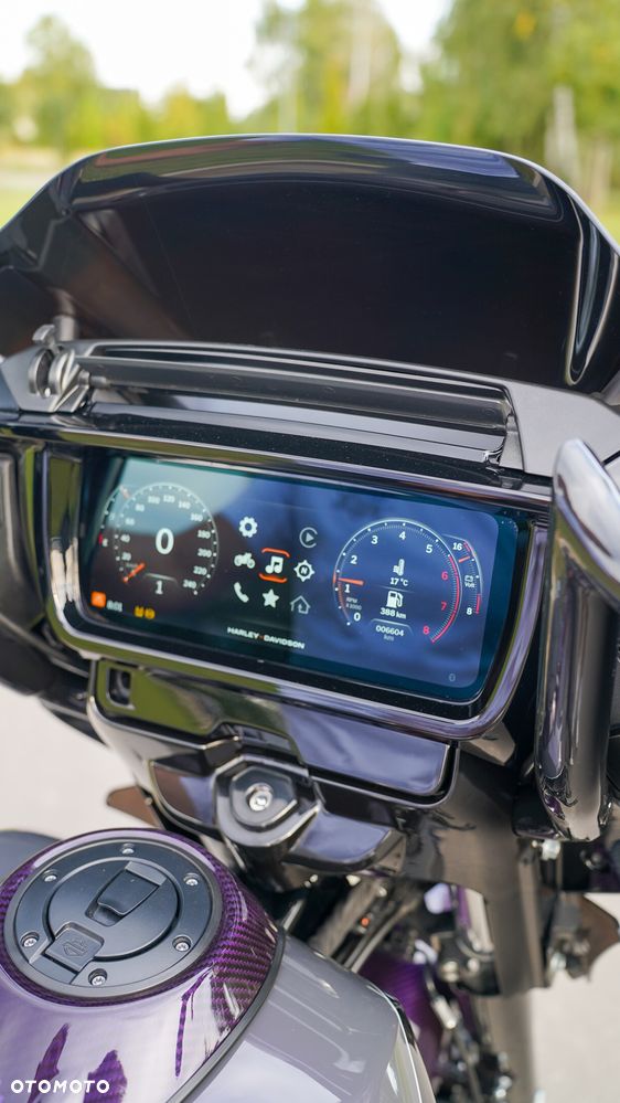 Harley-Davidson Touring Street Glide - 31