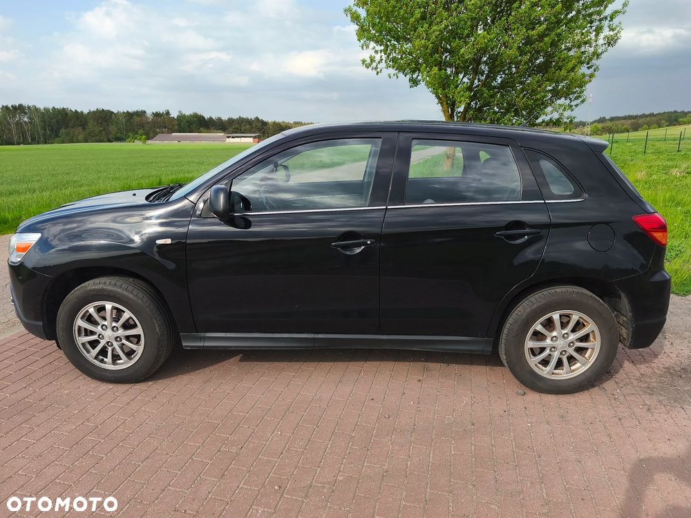 Mitsubishi ASX - 4