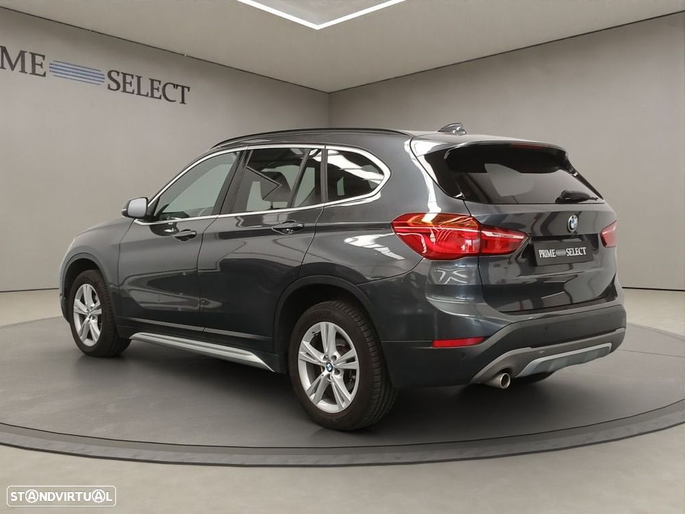BMW X1 16 d sDrive Line xLine - 2