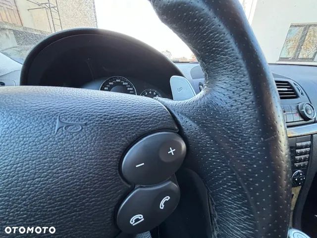 Mercedes-Benz Klasa E - 39