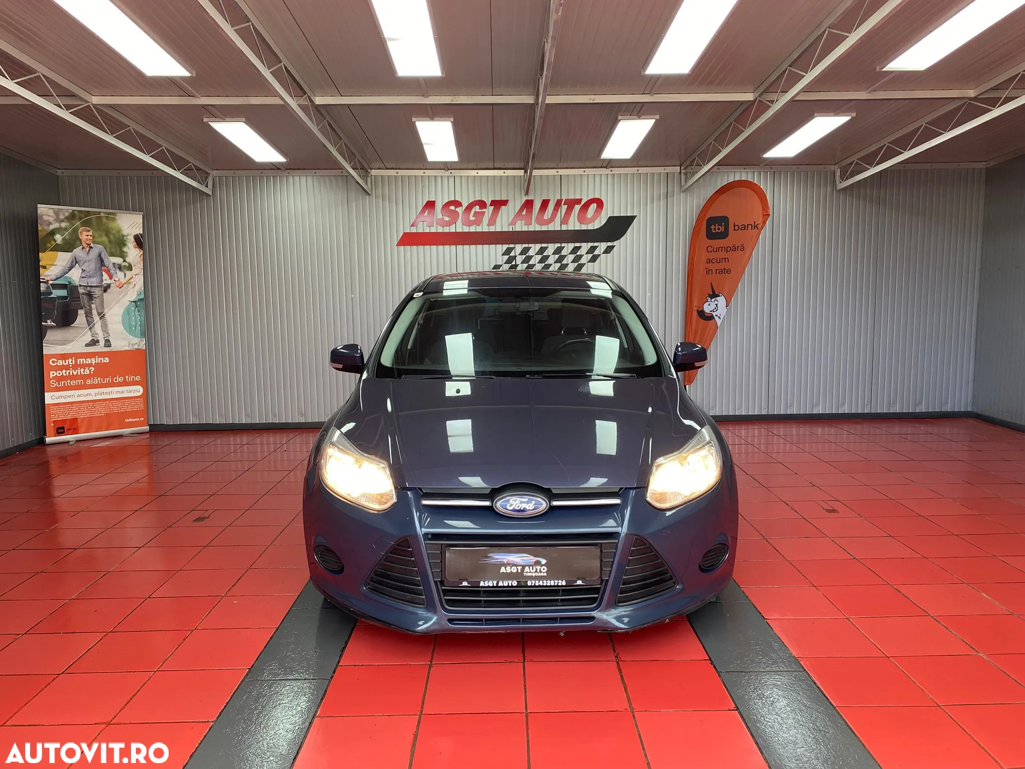 Ford Focus - 2