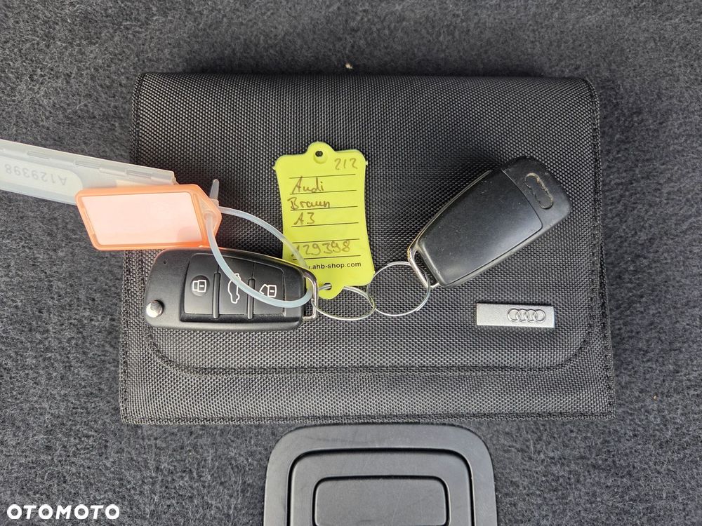 Audi A3 Sportback 2.0 TDI S tronic Ambiente - 29