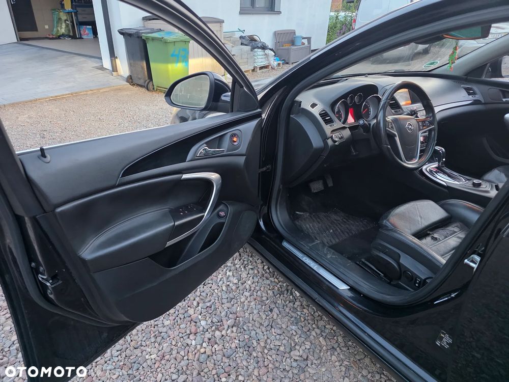 Opel Insignia - 10