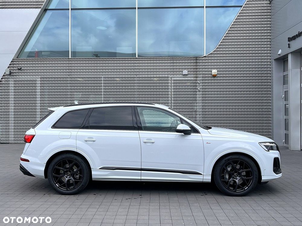 Audi Q7 - 7