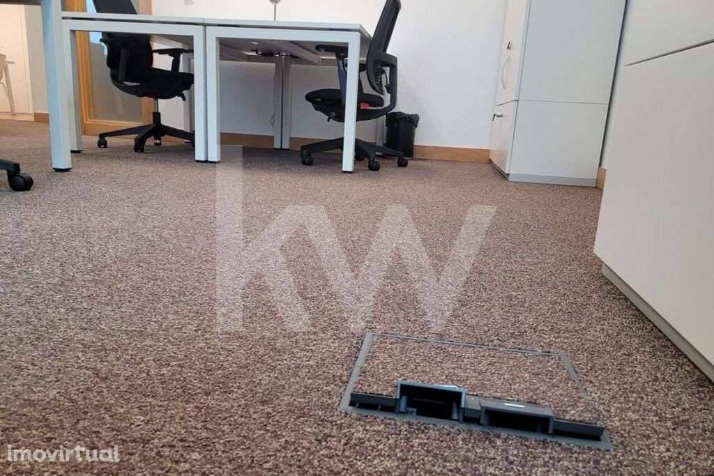 Escritório com 36 m2 na Quinta da Fonte com todas as soluções para o s - Grande imagem: 5/14