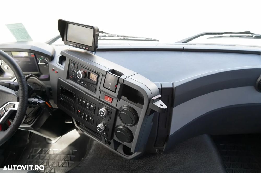 Renault C 430 / 6x4 / LIVRARE 6.2 M + CUPTOR HIAB X-DUO 188 / EXTENSIE 15 M / RADIOCOMANDĂ / FURCĂ / ROTATOARE - 32