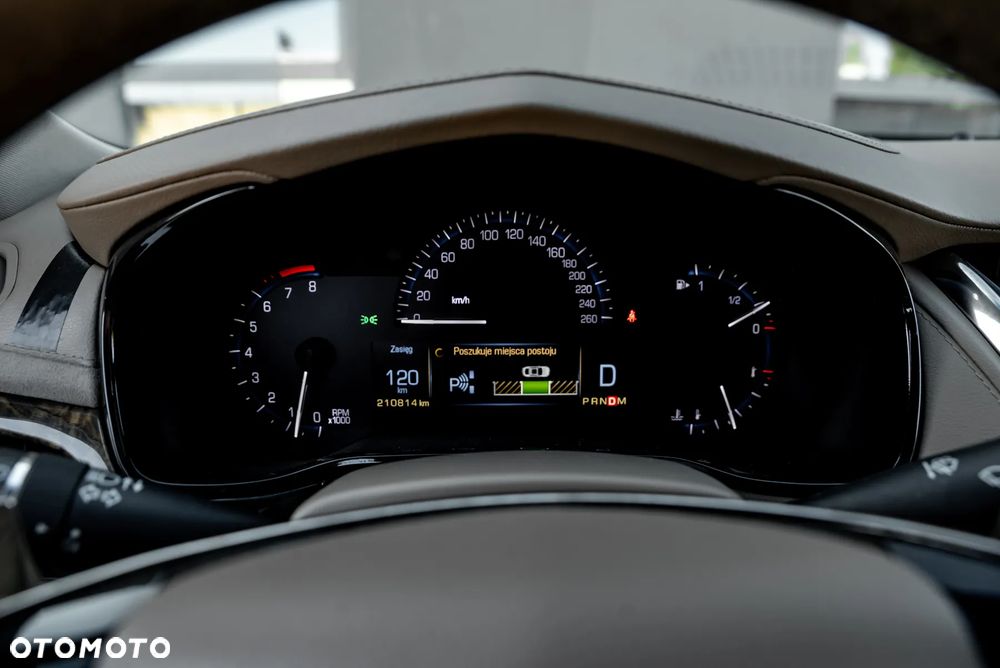 Cadillac CTS - 26