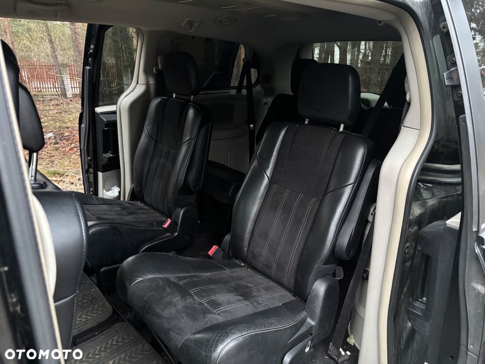 Lancia Voyager 2.8CRD Platinum - 9