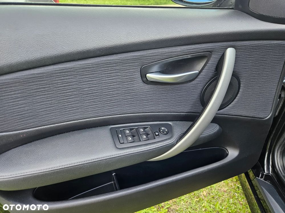 BMW Seria 1 - 34