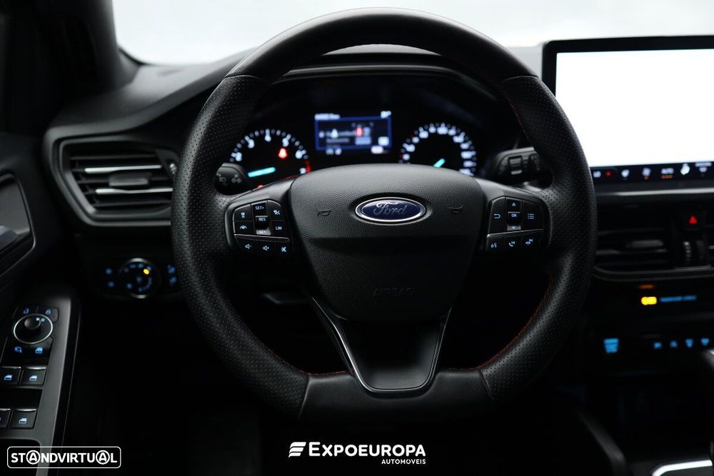 Ford Focus SW 1.0 EcoBoost Hybrid Aut. ST-LINE - 10