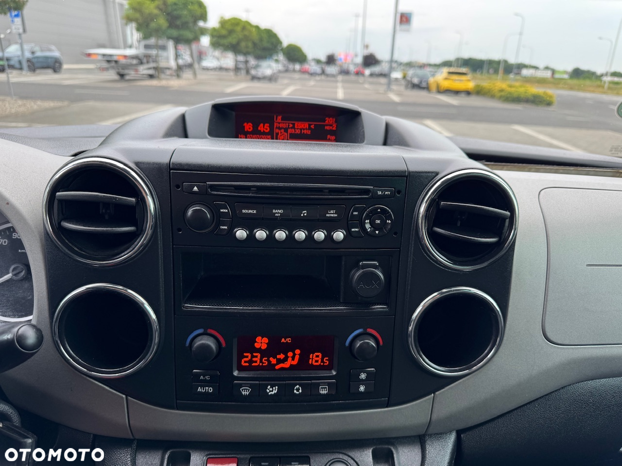 Peugeot Partner 1.6 HDi Outdoor - 23