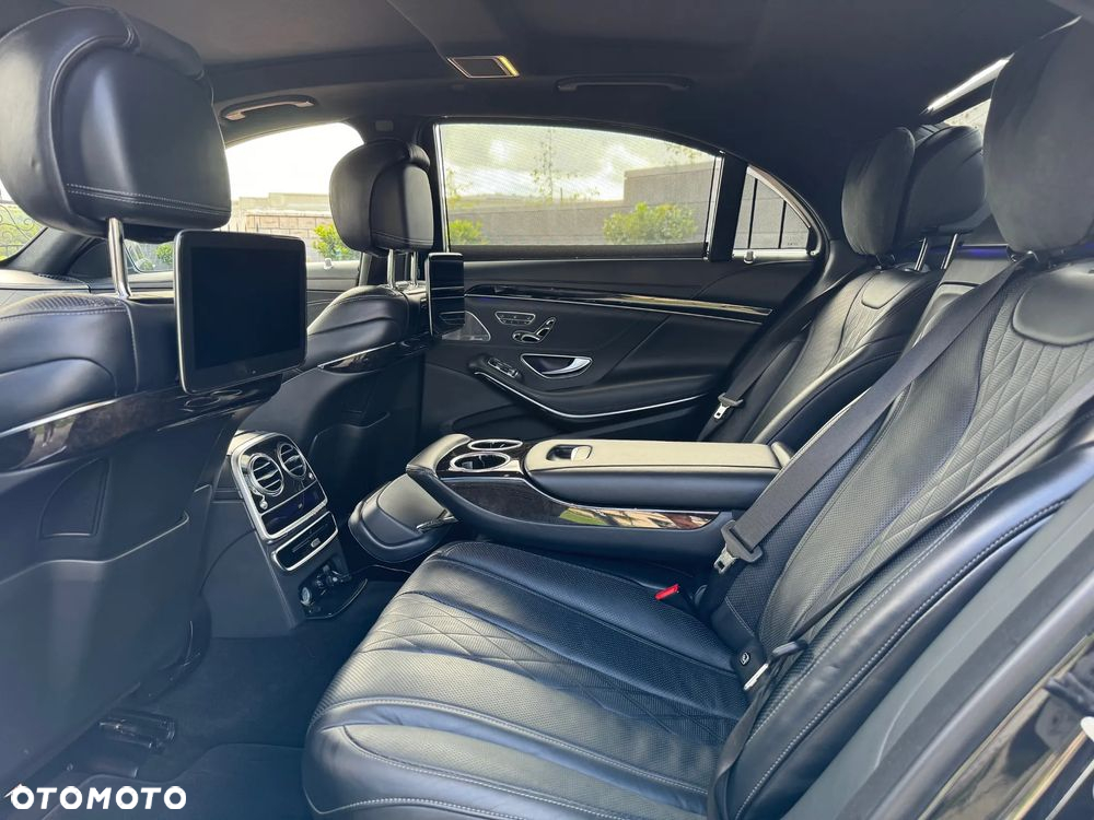 Mercedes-Benz Klasa S 560 4-Matic L 9G-TRONIC - 14