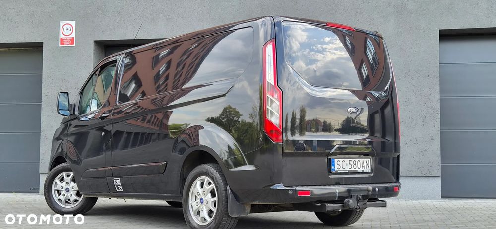 Ford Transit Custom Limited - 4