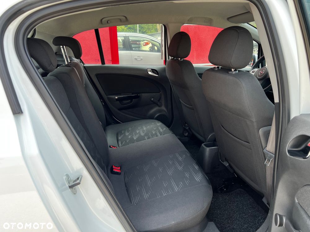 Opel Corsa 1.4 16V Color Stripes - 16