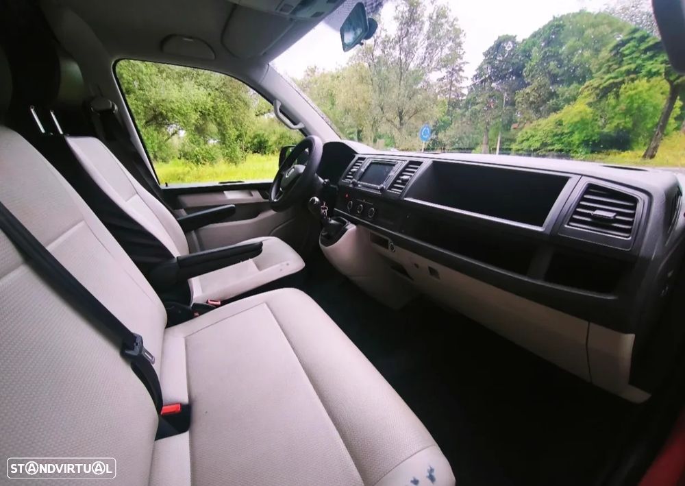VW Transporter T6 - 10