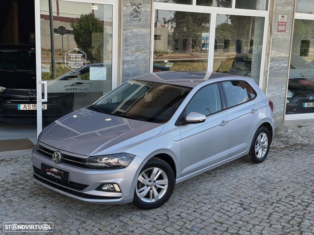 VW Polo 1.0 Confortline - 2