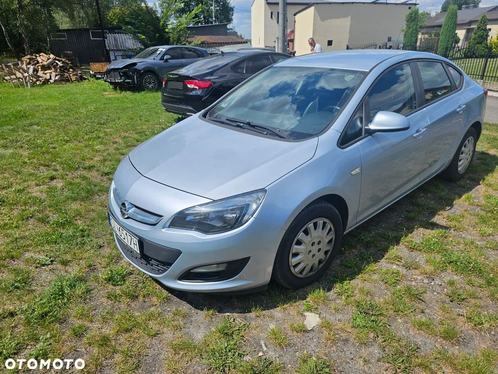 Opel Astra 1.4 T EU6 - 6