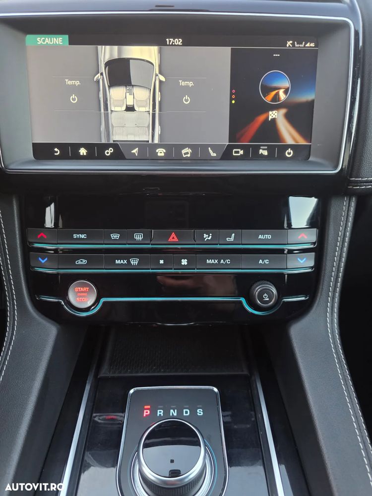 Jaguar F-Pace 20d AWD Aut. R-Sport - 11