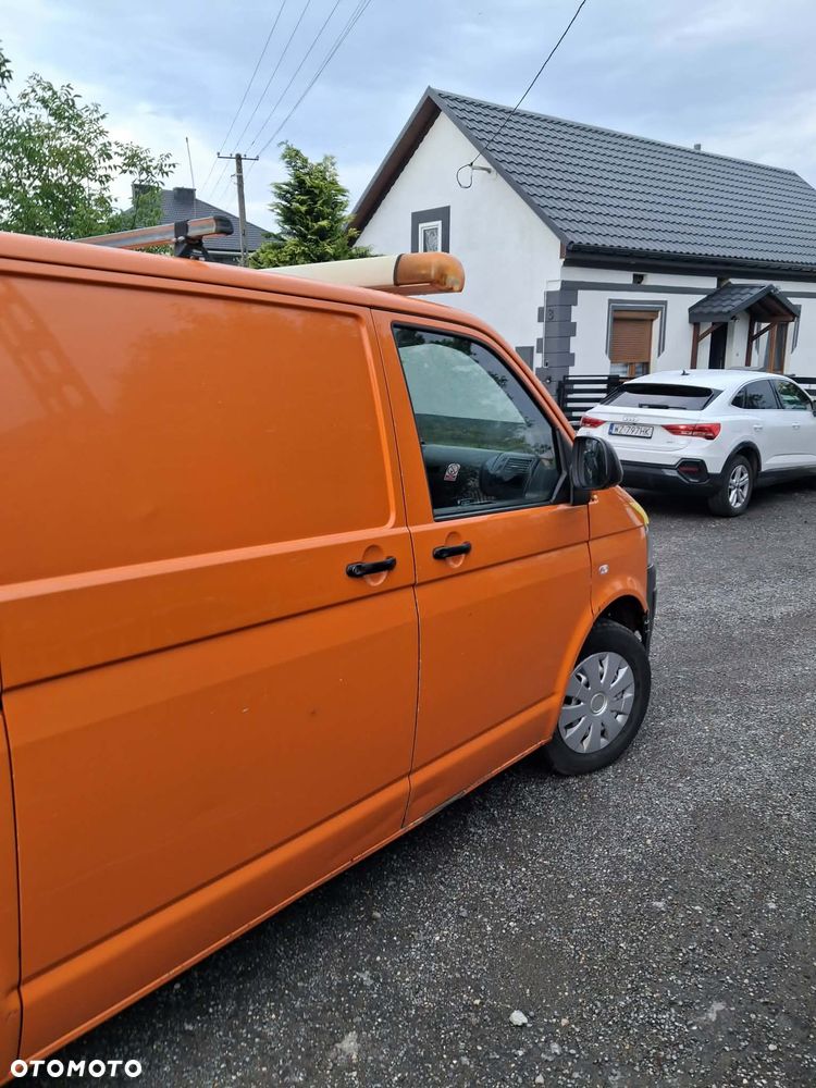 Volkswagen Transporter - 4