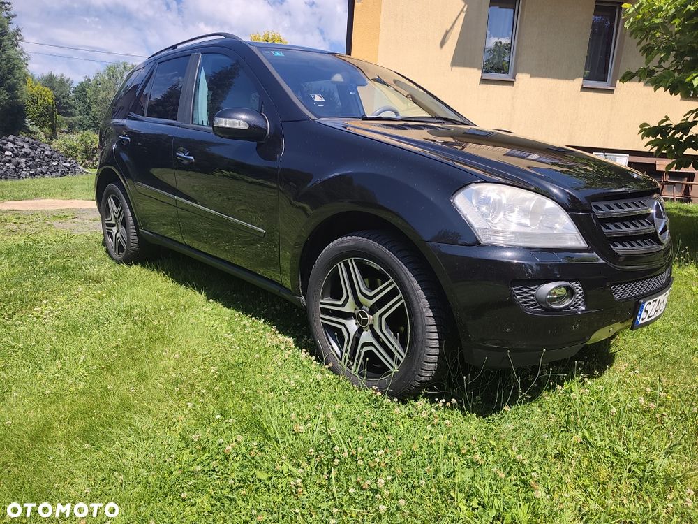 Mercedes-Benz ML - 8