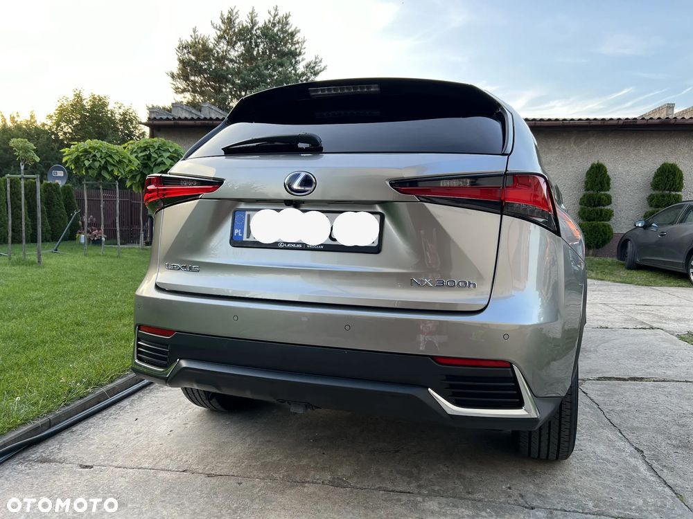 Lexus NX 300h F Impression AWD - 5