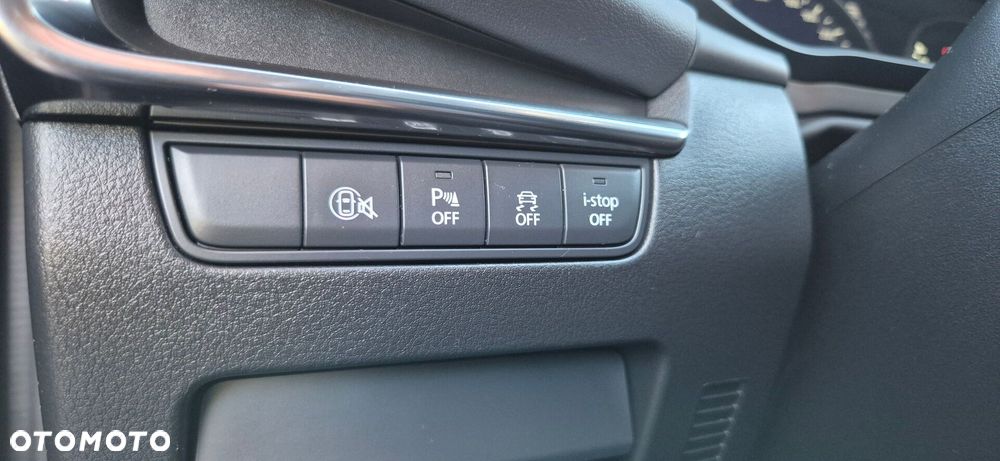 Mazda 3 2.0 mHEV Exclusive Line - 23