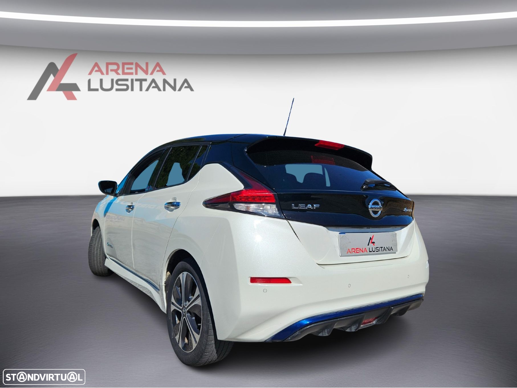 Nissan Leaf N-Connecta Two Tone - 4