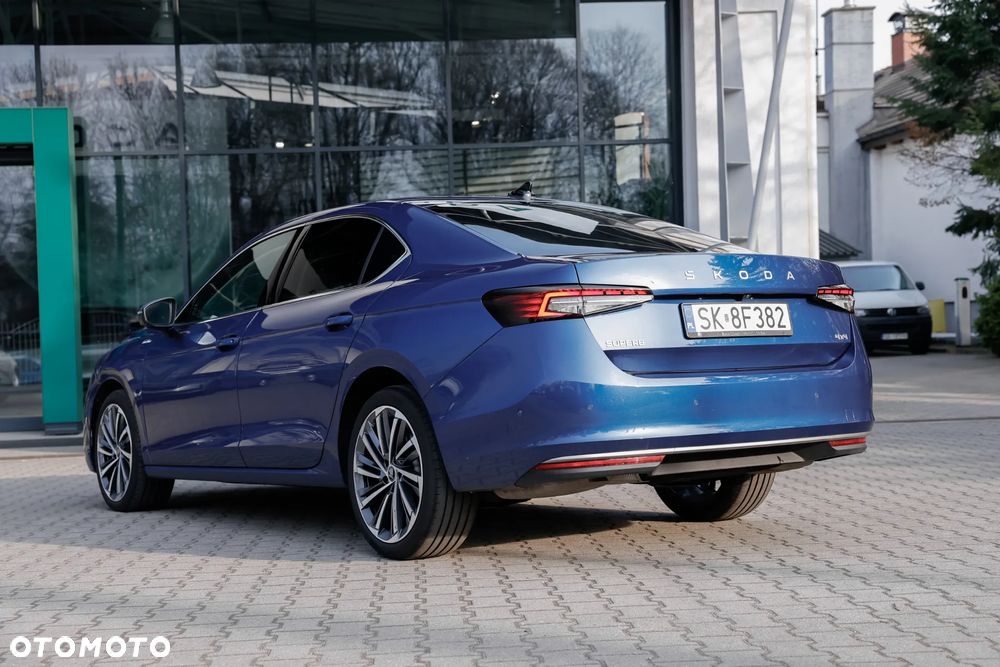 Skoda Superb 2.0 TSI 4x4 L&K DSG - 6