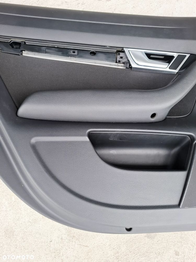 Boczki Drzwi Komplet Czarne Ambiente Audi A6 C6 Kombi/Sedan - 20