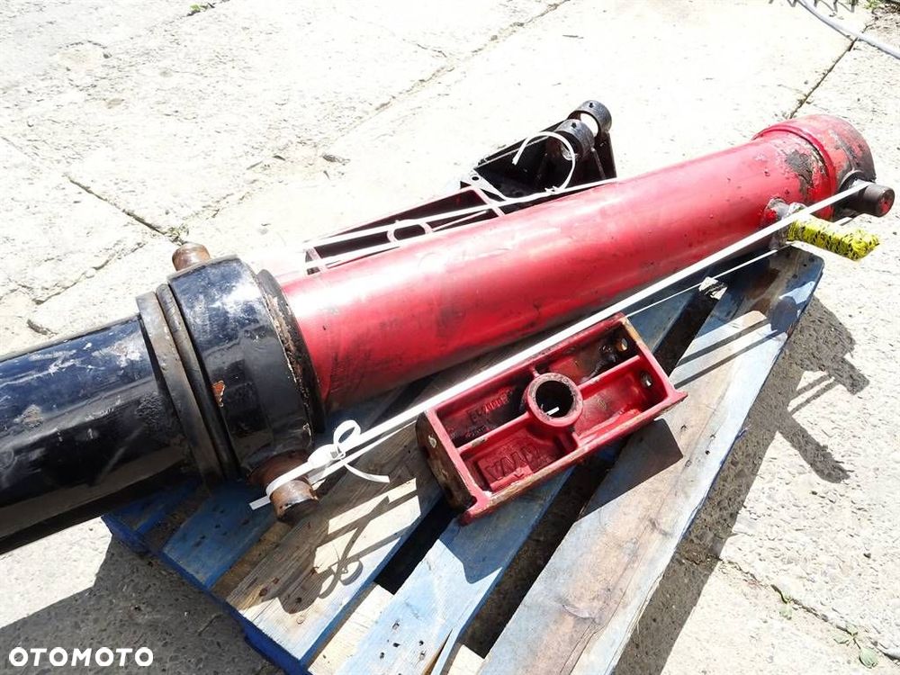 SIŁOWNIK HYDRAULICZNY - 3