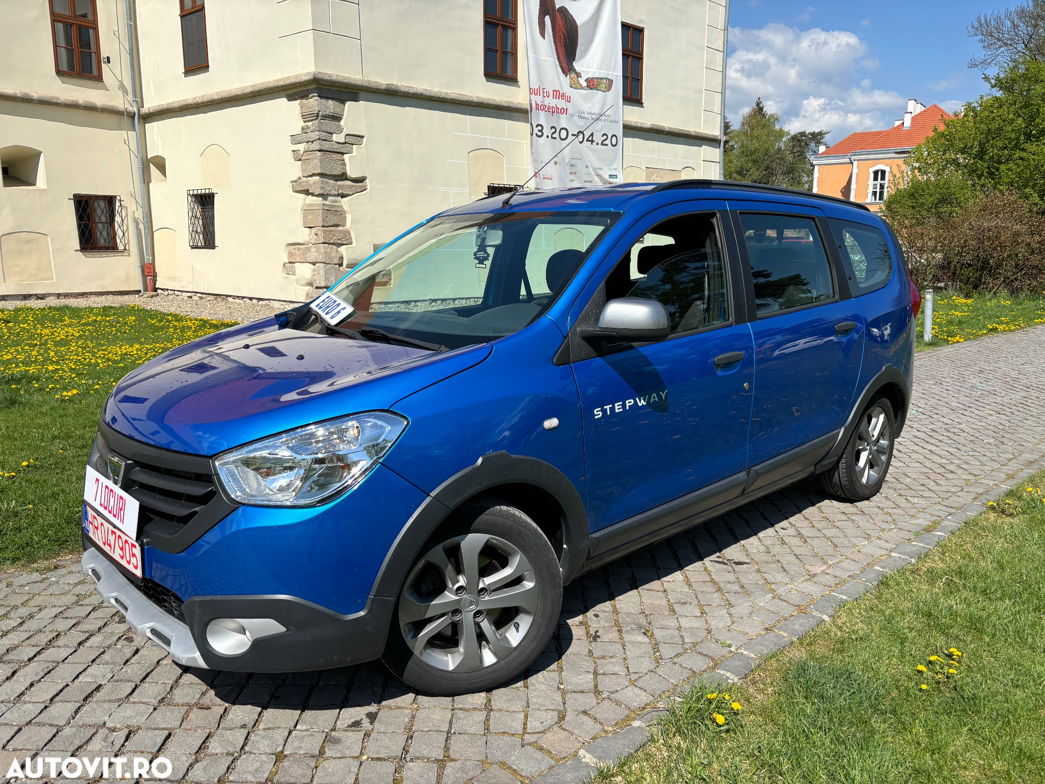 Dacia Lodgy 1.2 TCe Stepway - 5