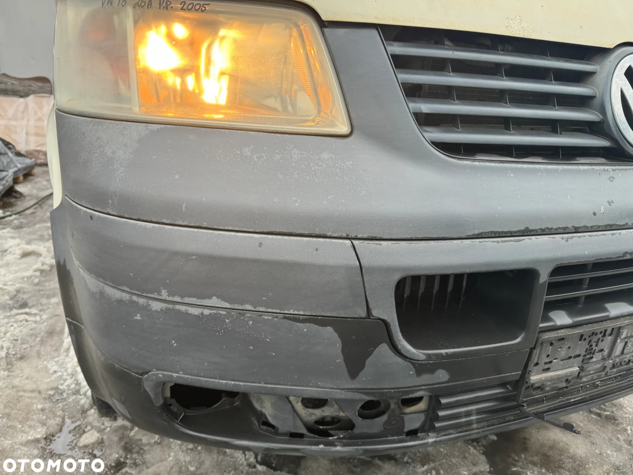 VW T5 ZDERZAK PRZÓD PRZEDNI - 3