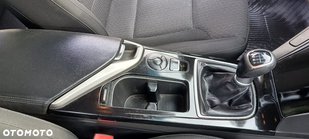 Hyundai i40 - 17