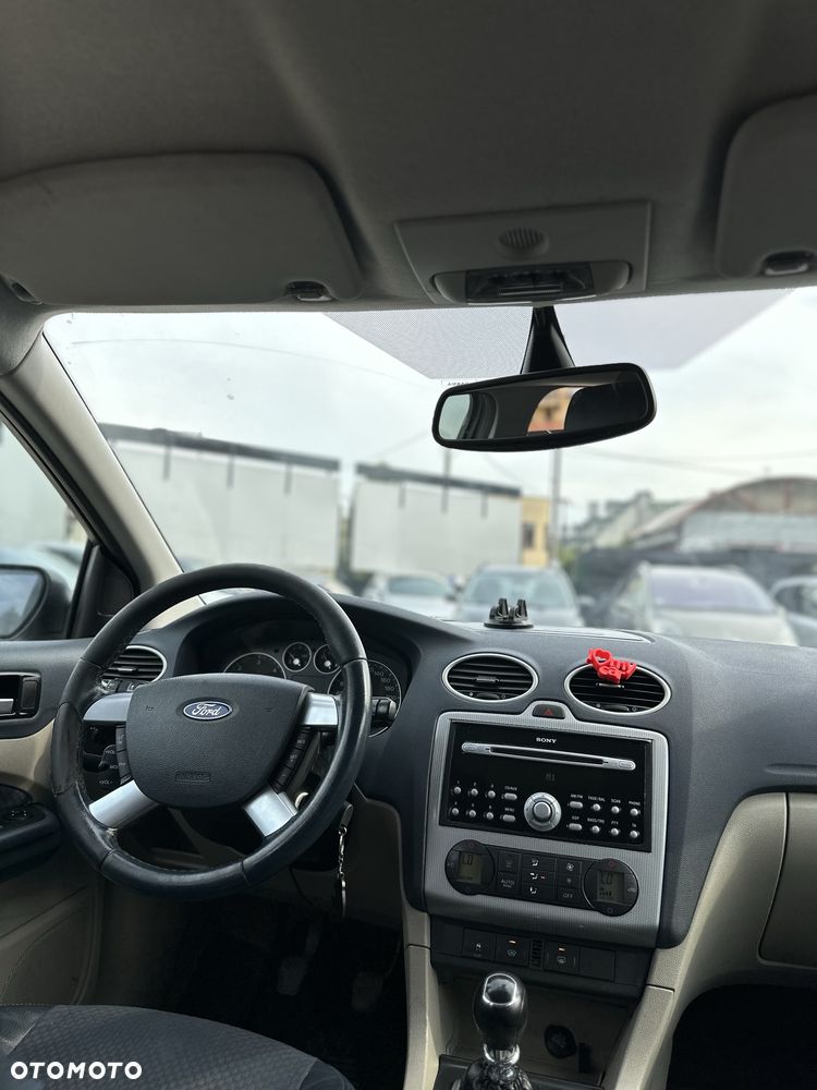Ford Focus - 6