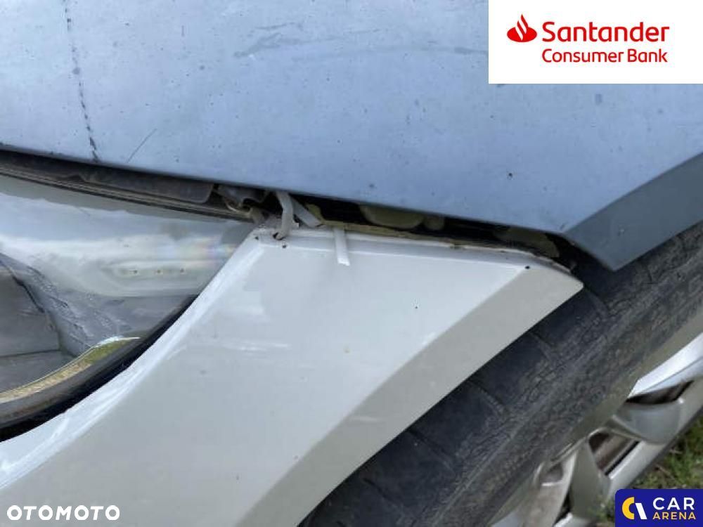 BMW Seria 3 325i - 14