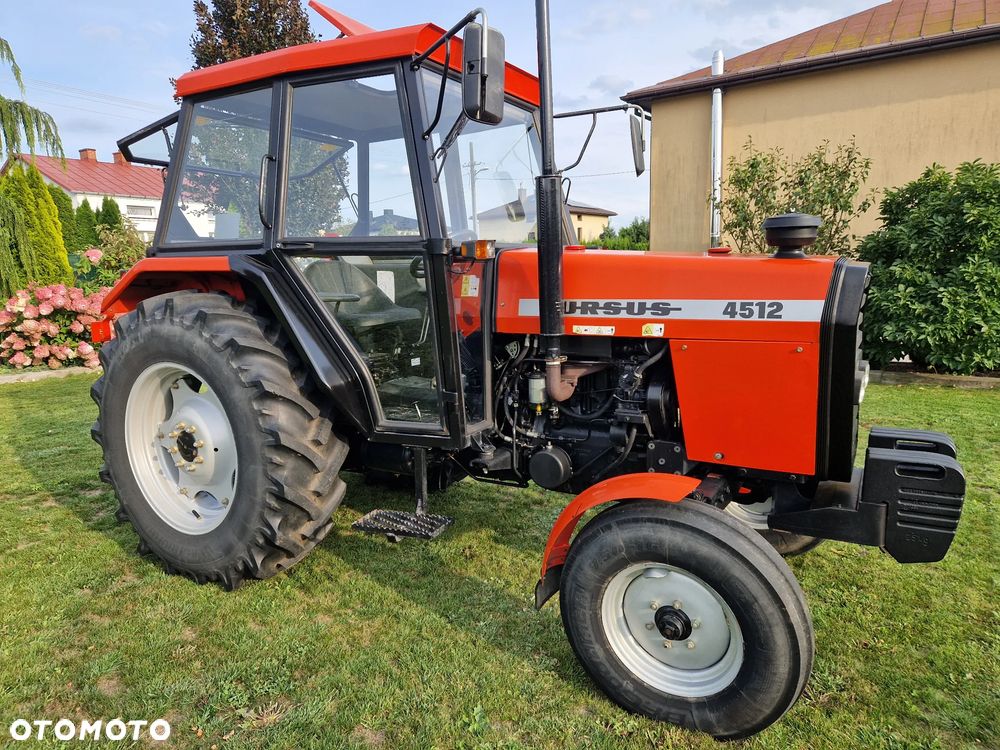 Ursus 4512 - 3