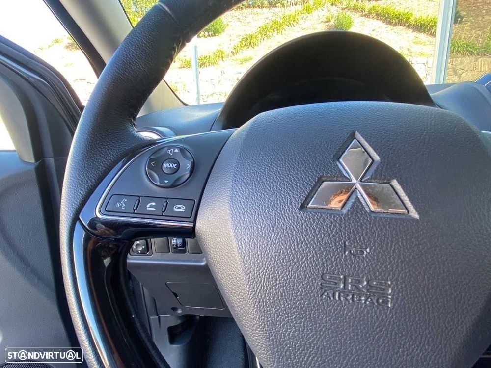 Mitsubishi Space Star 1.2 Intense Connect Edition - 11