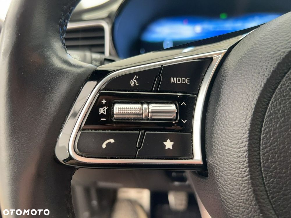 Kia Ceed - 22