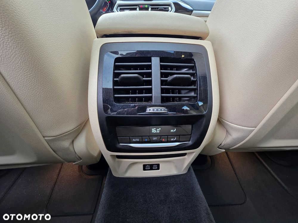 BMW X3 xDrive30d xLine sport - 25