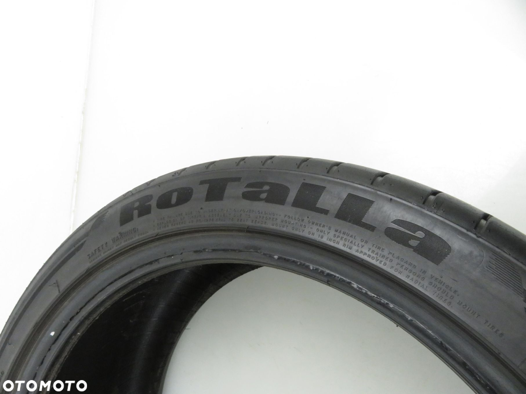 235/40R18 OPONA LETNIA Rotalla Setula S-Race RU01 95Y XL - 2