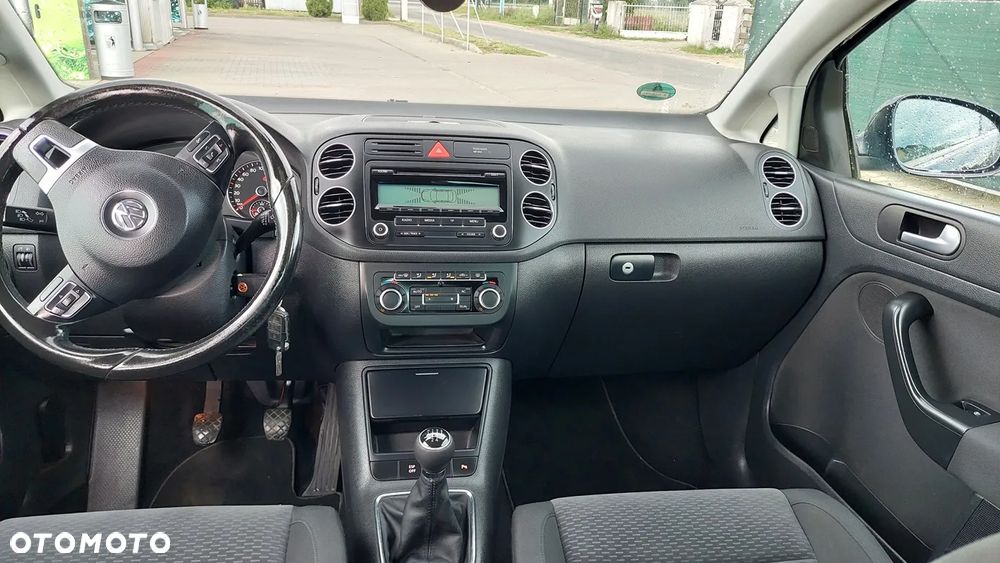 Volkswagen Golf Plus - 12