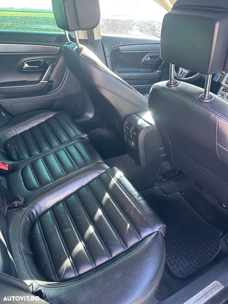 Volkswagen Passat CC - 8