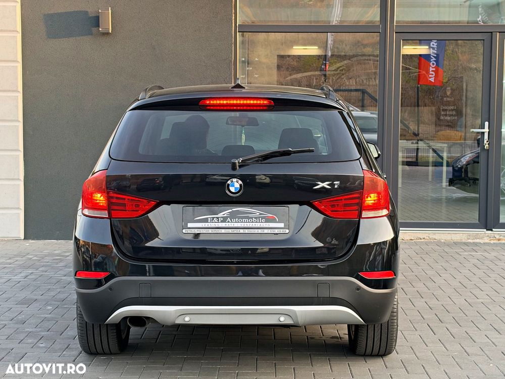 BMW X1 xDrive20d Aut. Sport Line - 11