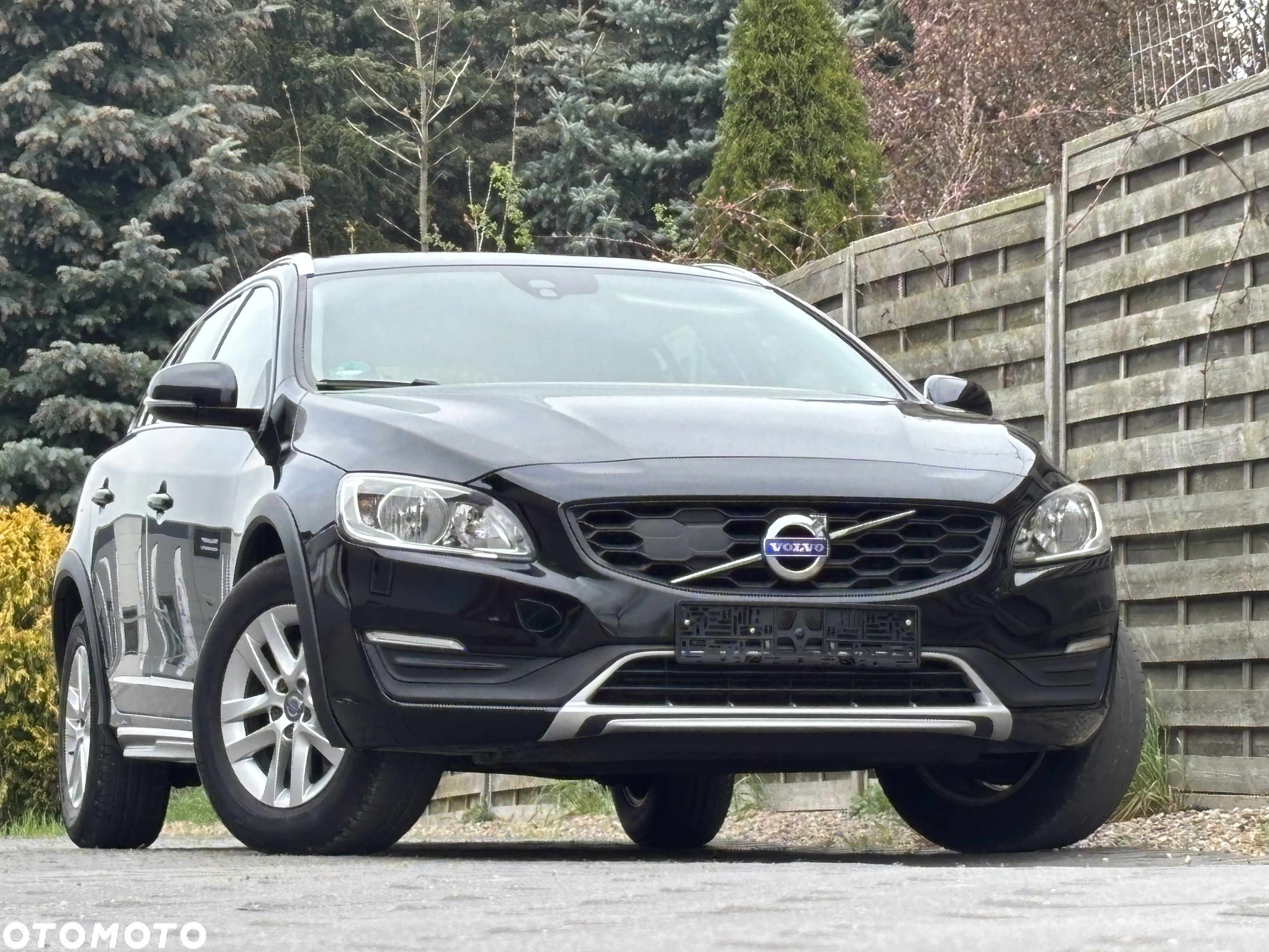 Volvo V60 Cross Country D3 Momentum - 16