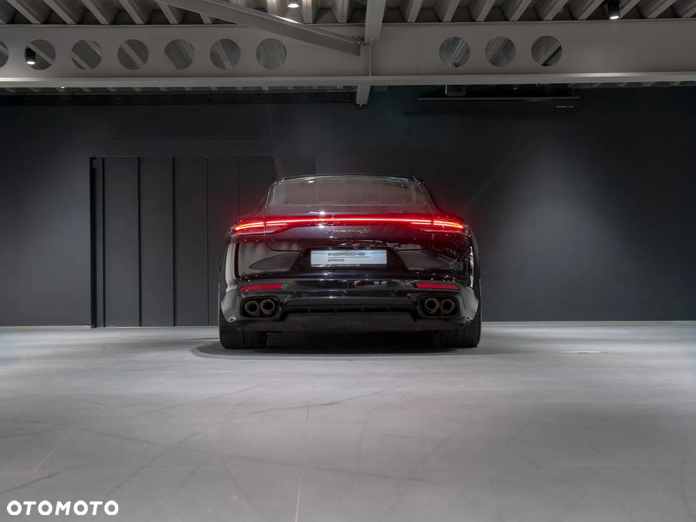 Porsche Panamera 4S E-Hybrid - 4